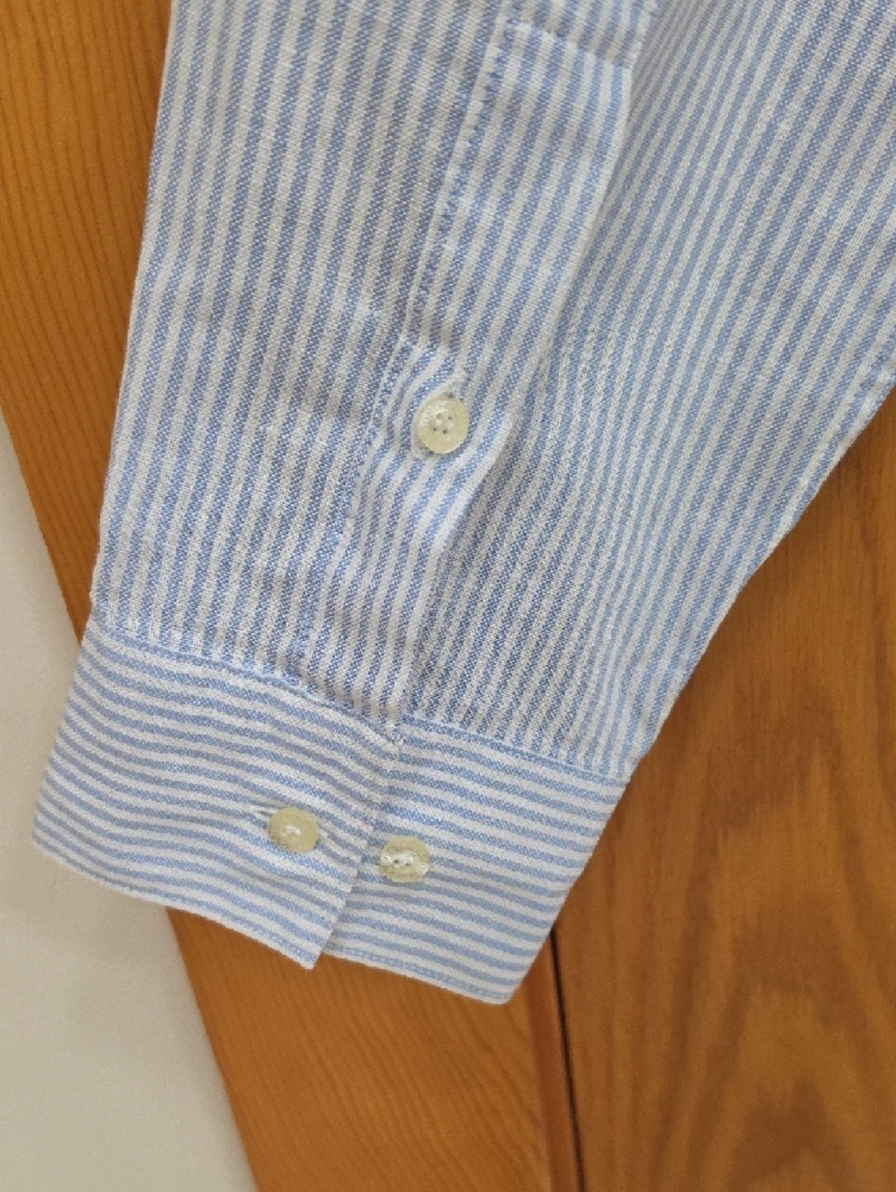 Lacoste Men’s Light Blue & White Striped Button-Down 56% Linen, S(38), NWOT - Picture 8 of 16